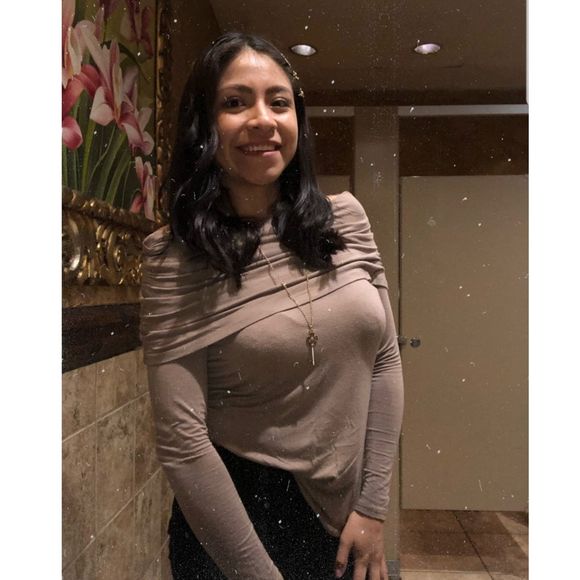 Meet your Posher, Monse - Picture 1 of 1